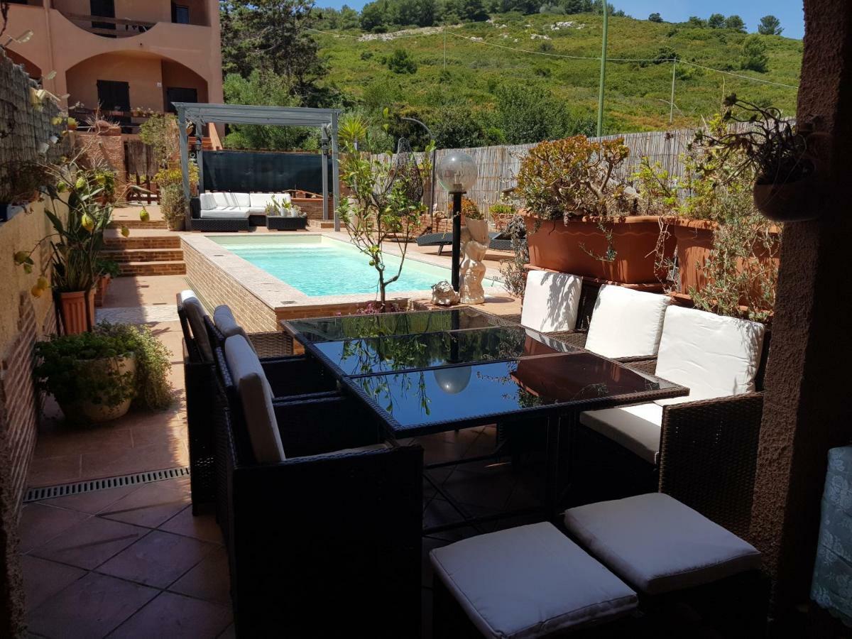 Casa Vacanze Valentina Porto Conte Eksteriør bilde